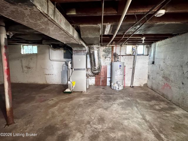 717 W Evelyn Ave, Louisville, KY 40215