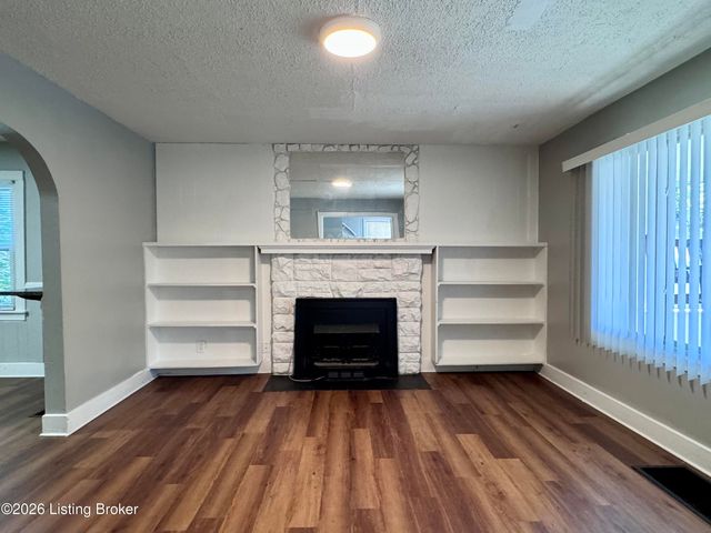 717 W Evelyn Ave, Louisville, KY 40215