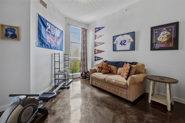 201 W Lancaster Avenue 313, Fort Worth, TX 76102