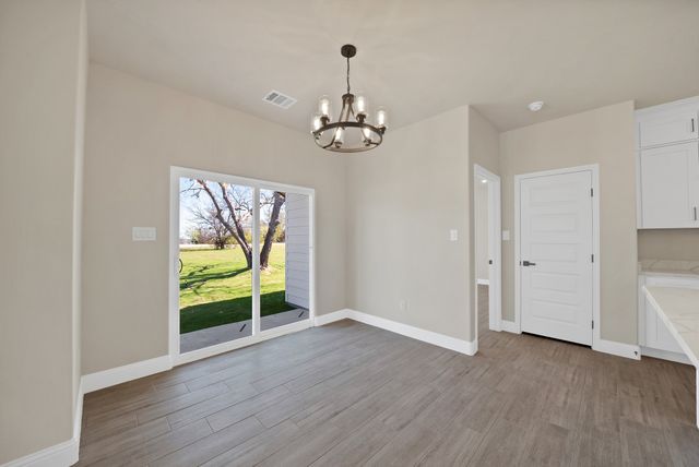 619 Lanai Circle, Runaway Bay, TX 76426