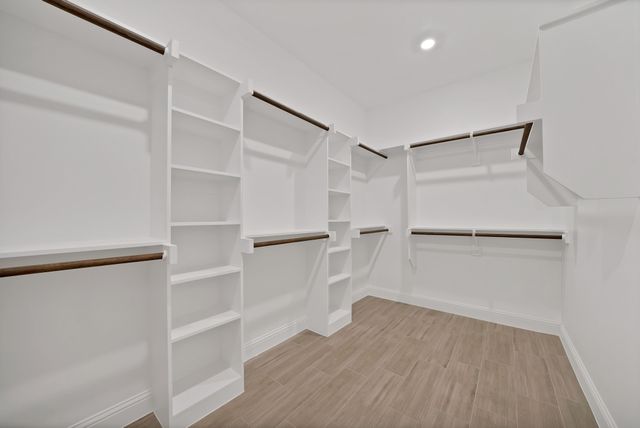 619 Lanai Circle, Runaway Bay, TX 76426