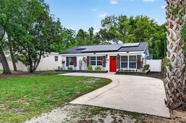 1610 E PARIS STREET, Tampa, FL 33610