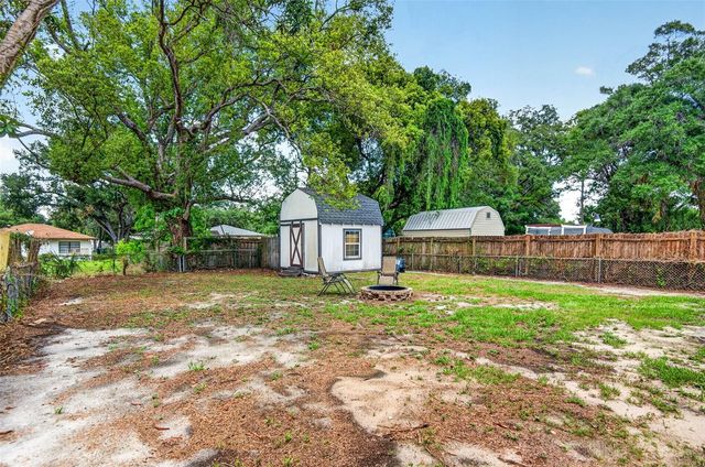 1610 E PARIS STREET, Tampa, FL 33610