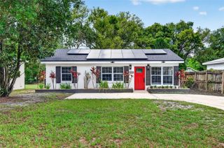 1610 E PARIS STREET, Tampa, FL 33610