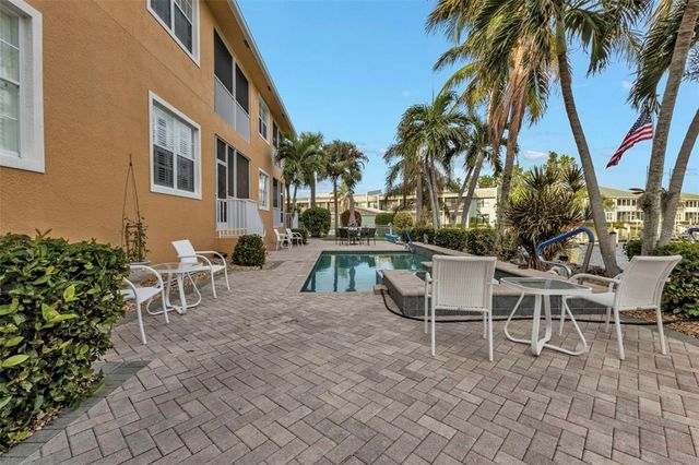 3216 PURPLE MARTIN DRIVE 122, Punta Gorda, FL 33950
