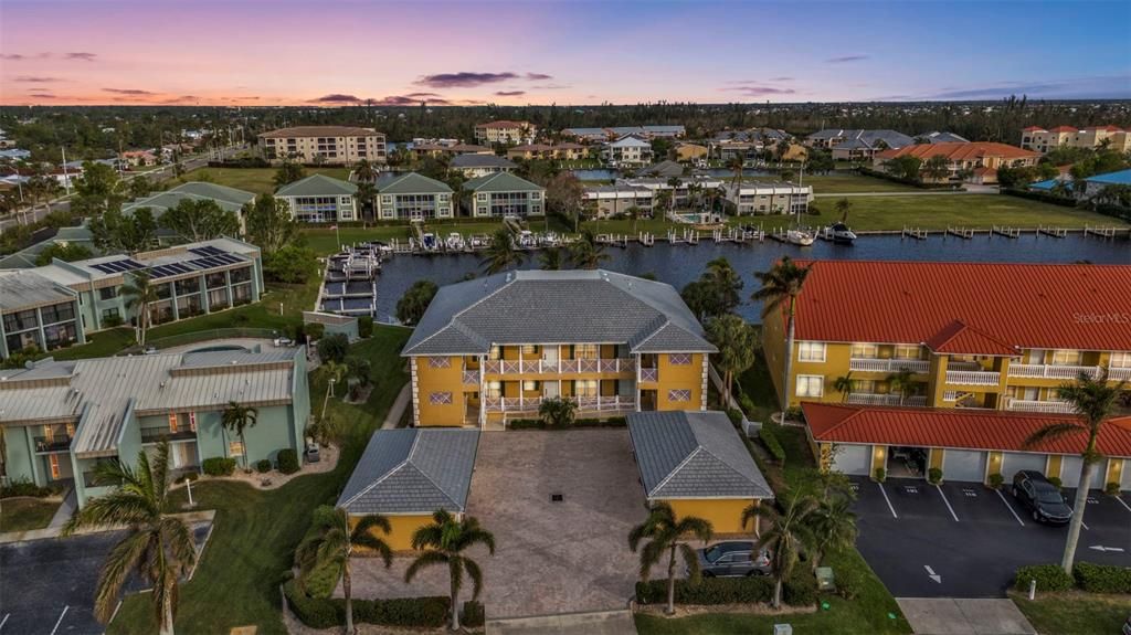 3216 PURPLE MARTIN DRIVE 122, Punta Gorda, FL 33950