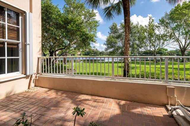 3501 Lakeside Drive, Davie, FL 33328