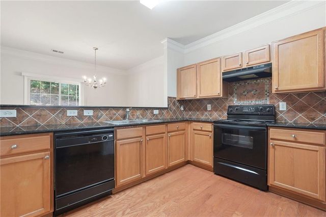 6147 Bellewood Ash Lane, Tucker, GA 30084