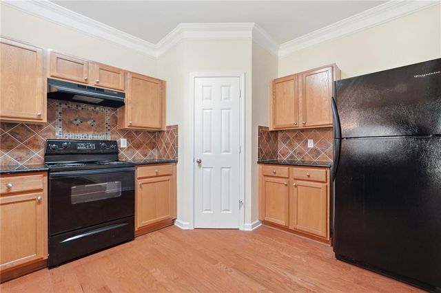6147 Bellewood Ash Lane, Tucker, GA 30084