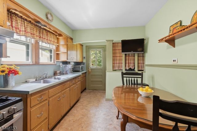 12 Montclair Ave, Nutley Twp., NJ 07110