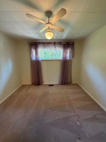 6162 Prairie Road 6162 Prairie Road, Springfield, OH 45502