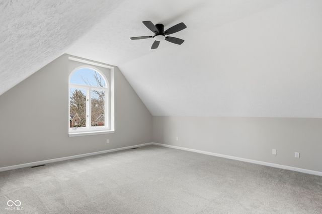 11021 Brentwood Avenue, Zionsville, IN 46077