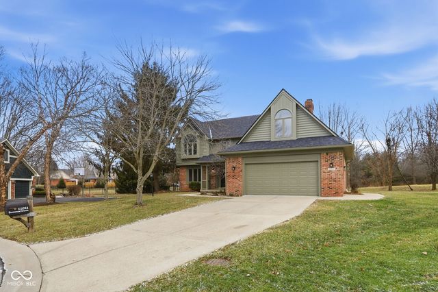 11021 Brentwood Avenue, Zionsville, IN 46077