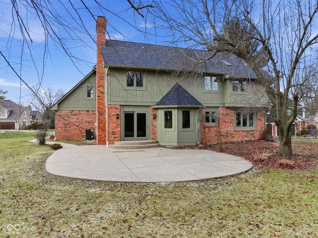 11021 Brentwood Avenue, Zionsville, IN 46077