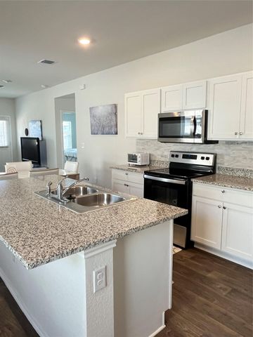 12313 Token TRL, Elgin, TX 78621