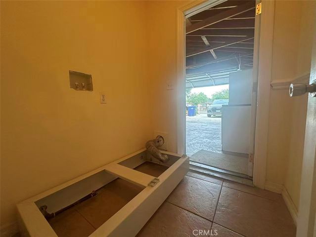 928 S Bon View Ave, Ontario, CA 91761