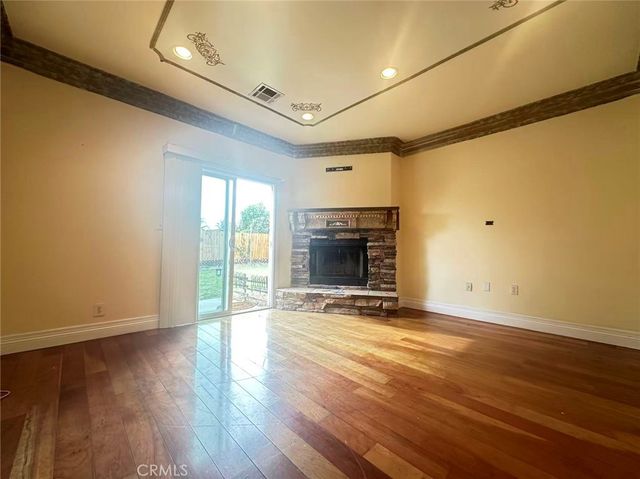 928 S Bon View Ave, Ontario, CA 91761