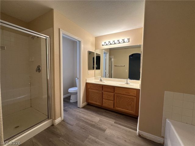 903 Sterling Thorn Court, Las Vegas, NV 89183