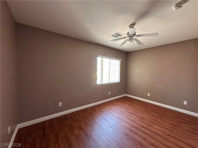 903 Sterling Thorn Court, Las Vegas, NV 89183