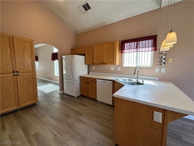 903 Sterling Thorn Court, Las Vegas, NV 89183