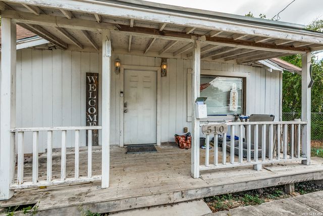 510 AVONDALE AVE, San Antonio, TX 78223