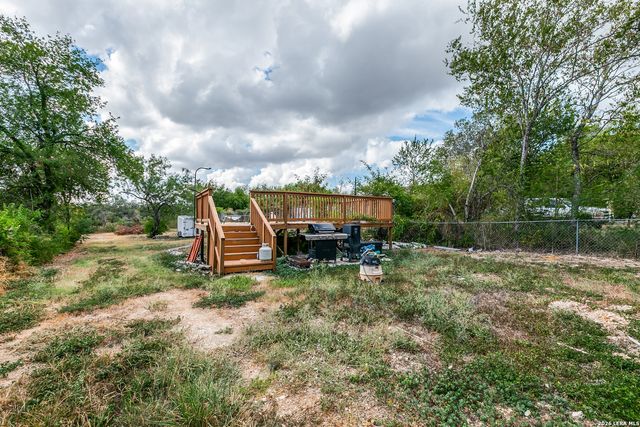 510 AVONDALE AVE, San Antonio, TX 78223