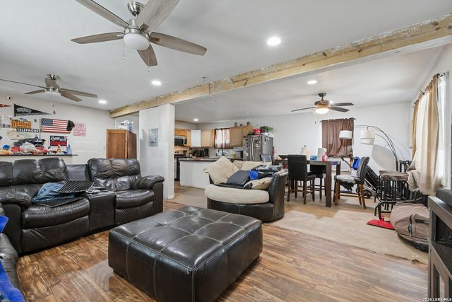510 AVONDALE AVE, San Antonio, TX 78223
