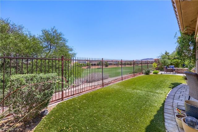 460 Via Del Foro Drive, Henderson, NV 89011