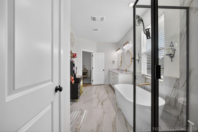 3311 Harbour Town Place, Claremore, OK 74019