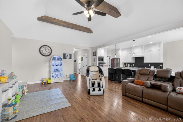 3311 Harbour Town Place, Claremore, OK 74019