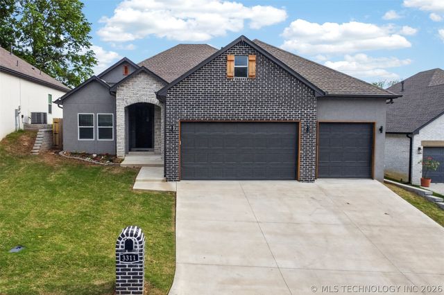 3311 Harbour Town Place, Claremore, OK 74019