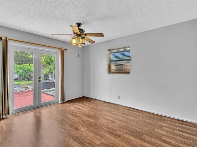 301 5TH Street, Jupiter, FL 33458