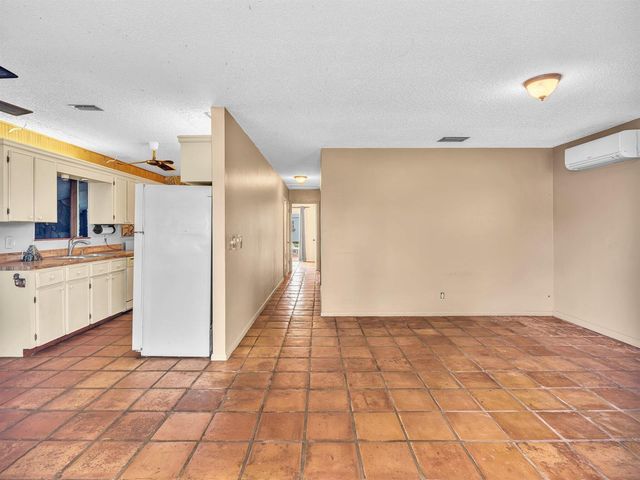 301 5TH Street, Jupiter, FL 33458