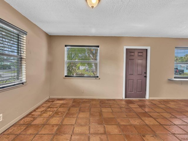 301 5TH Street, Jupiter, FL 33458