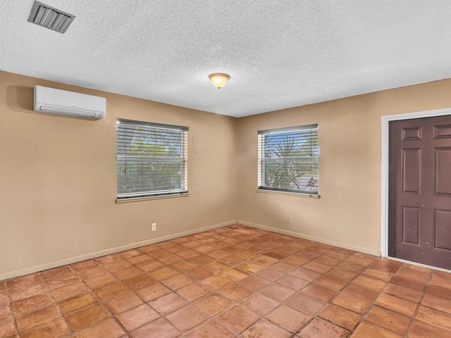 301 5TH Street, Jupiter, FL 33458