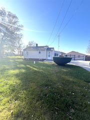 1626 Norton Avenue, Benton Harbor, MI 49022