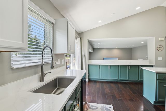 24339 W Apple Tree Lane, Plainfield, IL 60585