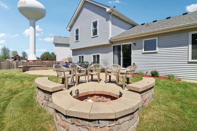 24339 W Apple Tree Lane, Plainfield, IL 60585