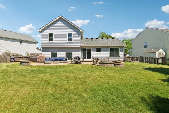 24339 W Apple Tree Lane, Plainfield, IL 60585