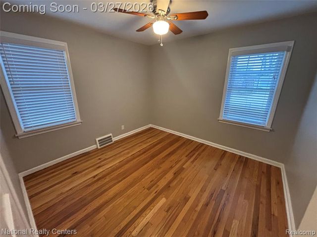 1885 West Boulevard, Berkley, MI 48072