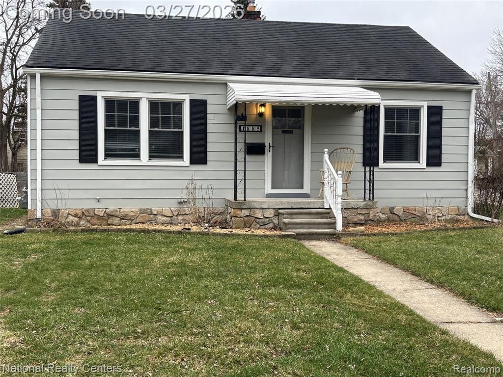 1885 West Boulevard, Berkley, MI 48072