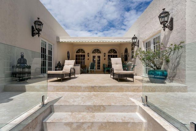4210 Washington Road, West Palm Beach, FL 33405