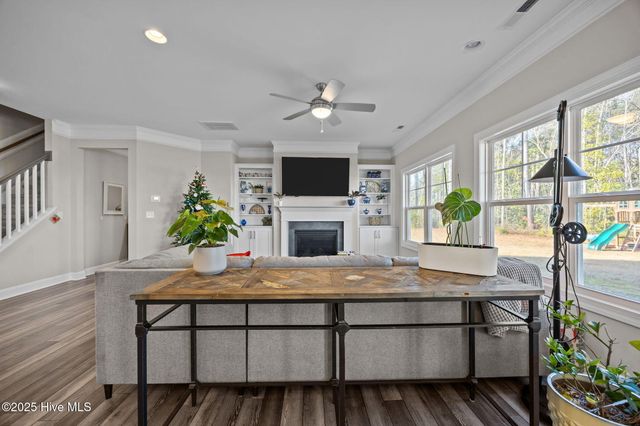 2225 Three Oaks Drive, Greenville, NC 27858