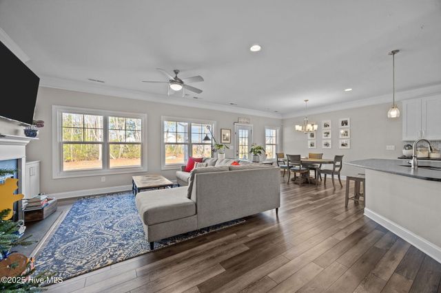 2225 Three Oaks Drive, Greenville, NC 27858