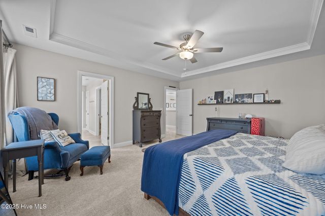 2225 Three Oaks Drive, Greenville, NC 27858