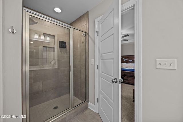 2225 Three Oaks Drive, Greenville, NC 27858