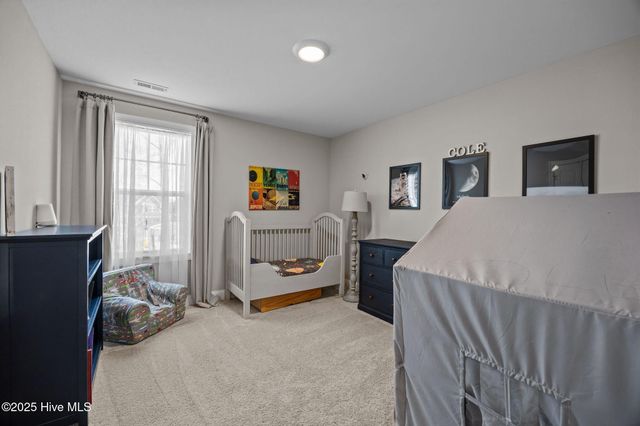 2225 Three Oaks Drive, Greenville, NC 27858