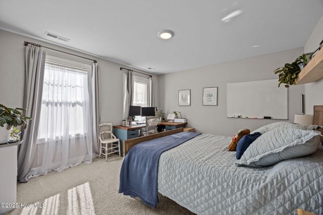 2225 Three Oaks Drive, Greenville, NC 27858