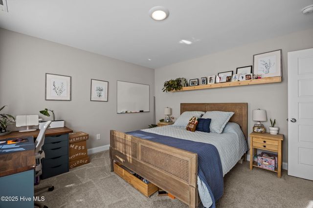 2225 Three Oaks Drive, Greenville, NC 27858