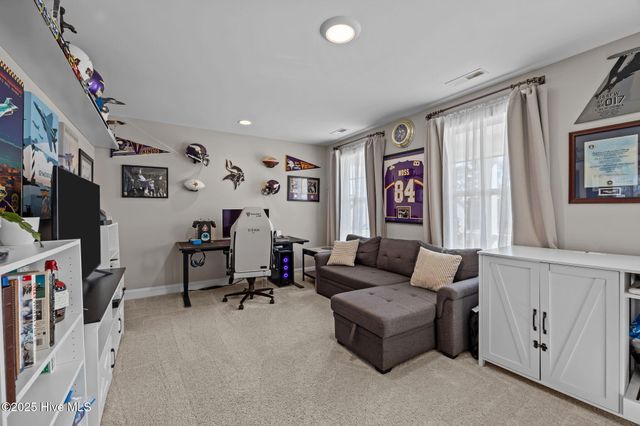 2225 Three Oaks Drive, Greenville, NC 27858